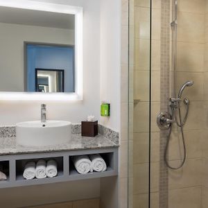 Habitación Estándar con Cama King